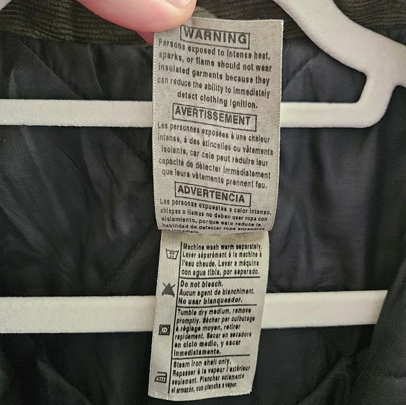 Carhartt Men's Black Jacket - Picture 14 of 16